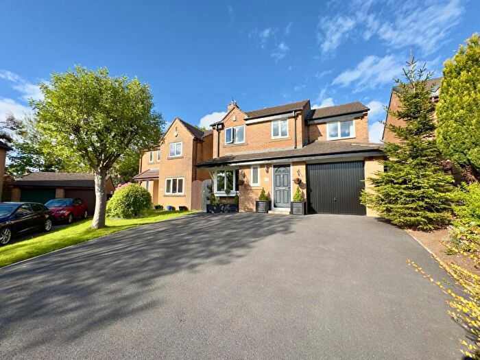 4 Bedroom Detached House For Sale In Rochester Drive, Burnley, BB10