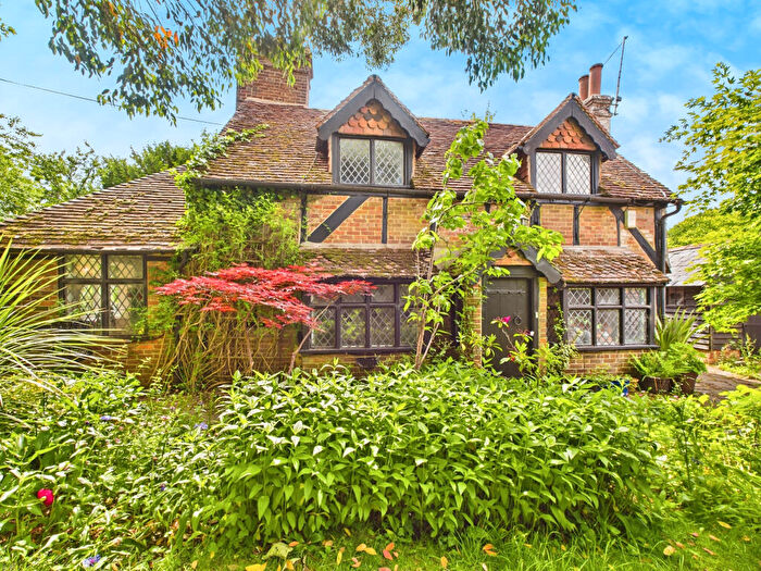 2 Bedroom Barn Conversion For Sale In Wickhurst Lane, Broadbridge Heath, RH12