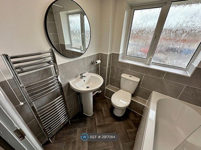 3 Bedroom Terraced House To Rent In Falcon Drive, Patchway, Bristol, BS34