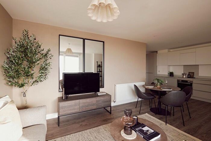 3 Bedroom Apartment To Rent In The Junction, The Exchange, Whitehall, Leeds, LS12