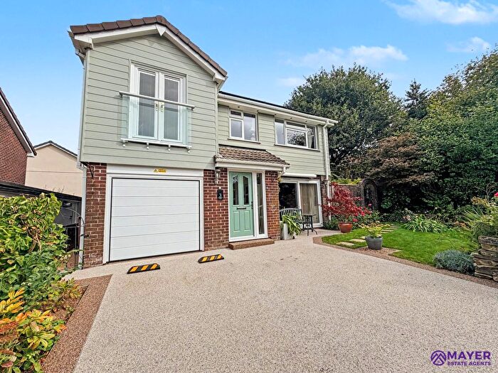 4 Bedroom Detached House For Sale In Brookfield Close, Plympton, PL7