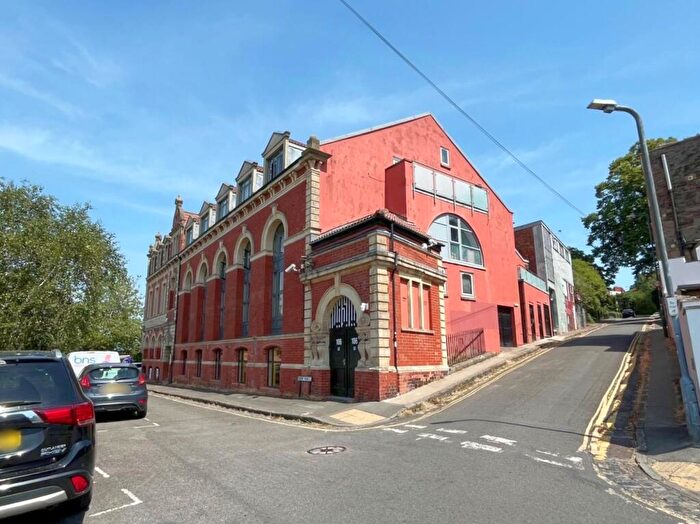 2 Bedroom Apartment For Sale In The Bank Apartments, Totterdown, Bristol, BS4
