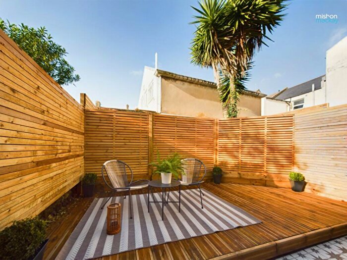 2 Bedroom Flat To Rent In Brooker Street, Hove, East Sussex, BN3