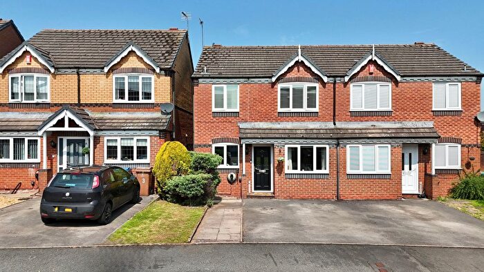 3 Bedroom Semi-Detached House For Sale In Caernarvon Avenue, Stone, ST15