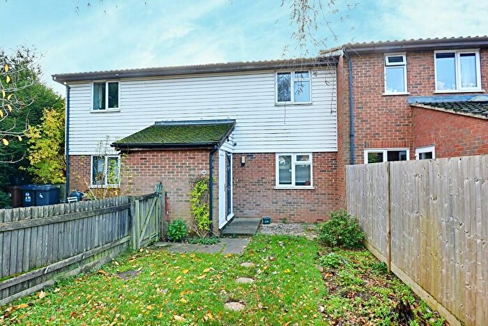1 Bedroom Maisonette To Rent In Turpins Close, Hertford, SG14