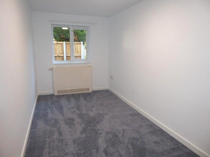 2 Bedroom Detached Bungalow To Rent In Station Road, Biggleswade, Bedfordshire, SG18