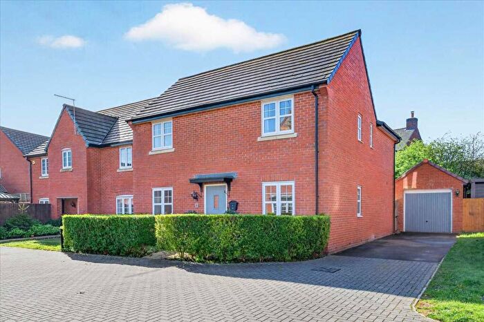 4 Bedroom Detached House For Sale In Palmer Crescent, Burton Latimer, NN15