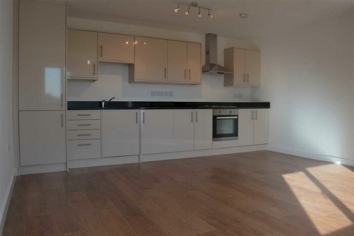 1 Bedroom Apartment To Rent In Eloise Court, Hawley Road, Dartford, DA1