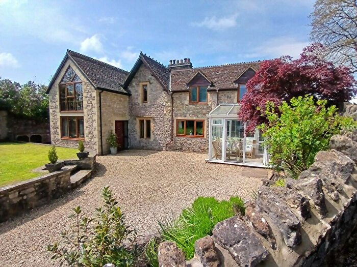 5 Bedroom Semi-Detached House For Sale In Slait Hill, East Cranmore, East Cranmore, BA4