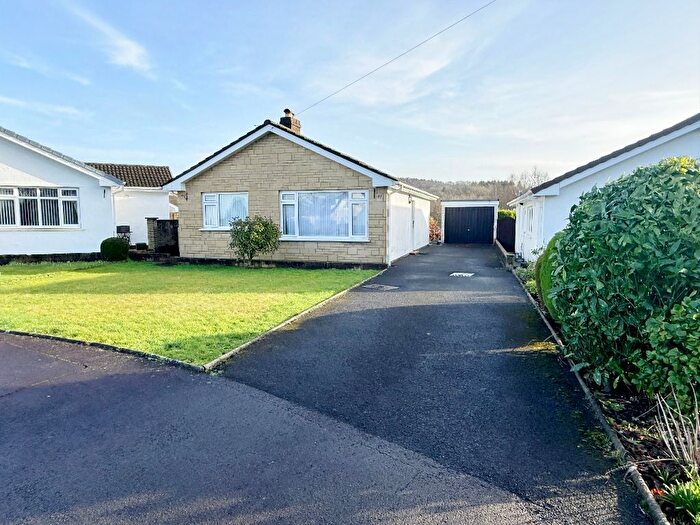 2 Bedroom Bungalow For Sale In Christopher Rise, Pontlliw, SA4