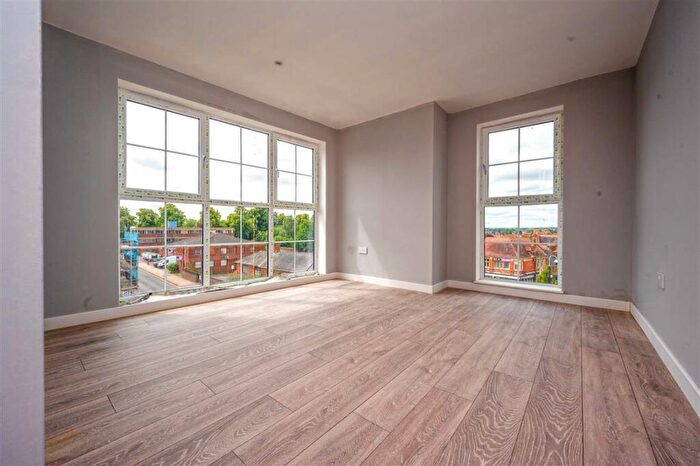 1 Bedroom Flat For Sale In Queen Street, Kettering, NN16