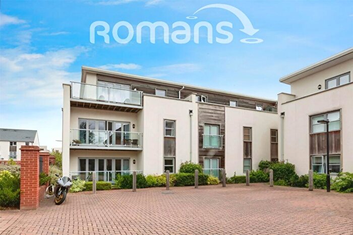2 Bedroom Flat To Rent In Idsworth Court, Basingstoke, RG24