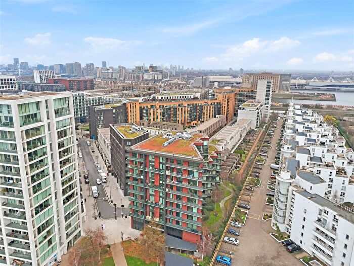2 Bedroom Flat To Rent In Starboard Way, London, E16
