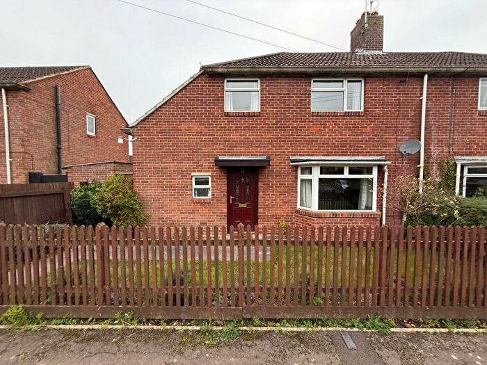 2 Bedroom Semi-Detached House For Sale In Picket Close, Fordingbridge, SP6