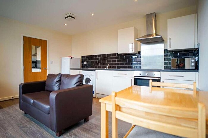 2 Bedroom Flat To Rent In Flat, Croft Buildings, Hawley Street, S1