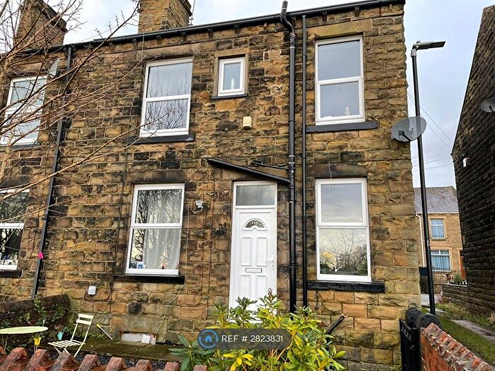 2 Bedroom End Terrace House To Rent In Fountain Street, Morley, Leeds, LS27