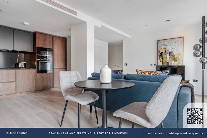 1 Bedroom Flat To Rent In Clerkenwell, London, WC1X