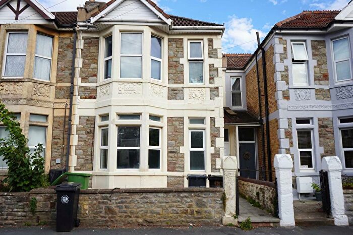 2 Bedroom Flat To Rent In Winchester Road, Brislington, Bristol, BS4