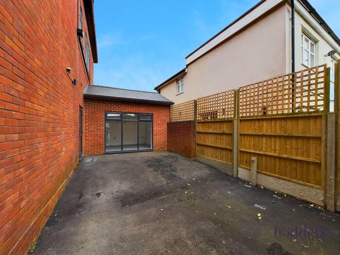 1 Bedroom Apartment To Rent In , KT15