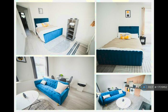 2 Bedroom Flat To Rent In Alexandra Street, Southend-On-Sea, SS1