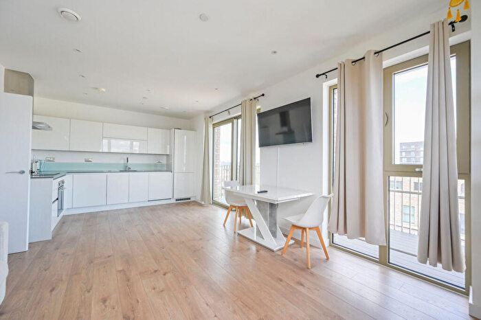 1 Bedroom Flat For Sale In Armada Way, Gallions Reach, London, E6