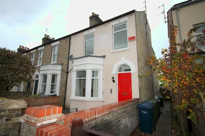 4 Bedroom End Of Terrace House To Rent In Oxford Road, Cambridge CB4