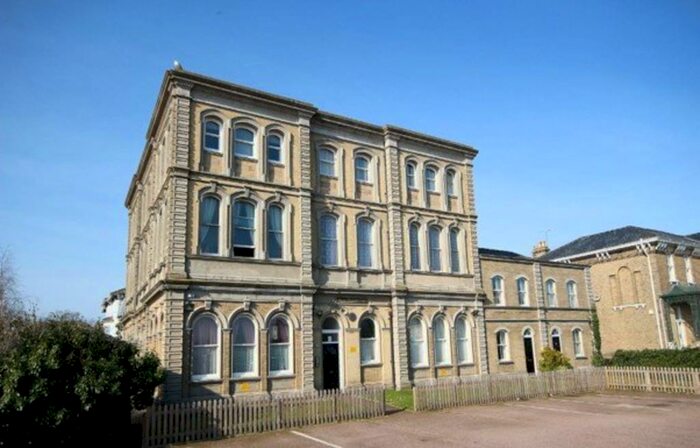 1 Bedroom Apartment To Rent In Kings Road, Great Yarmouth, NR30