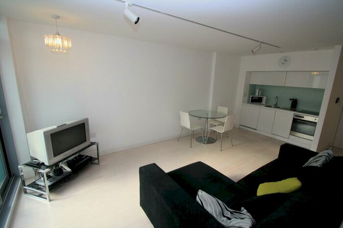 1 Bedroom Flat To Rent In Manor Mills, Ingram Street, Leeds, West Yorkshire, LS11