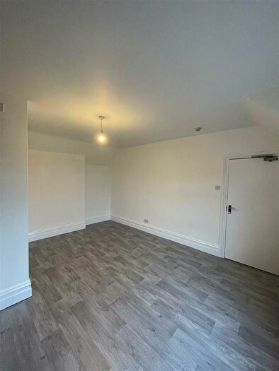 Property To Rent In Millsbro Road, Redditch, B98