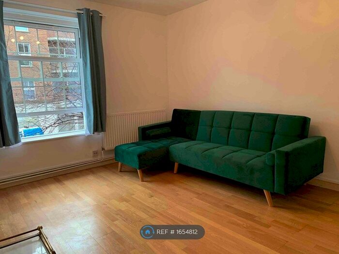 2 Bedroom Flat To Rent In Ellington House, London, SE1