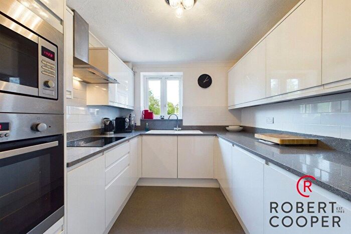 2 Bedroom Apartment To Rent In Winslow Close, Eastcote, HA5