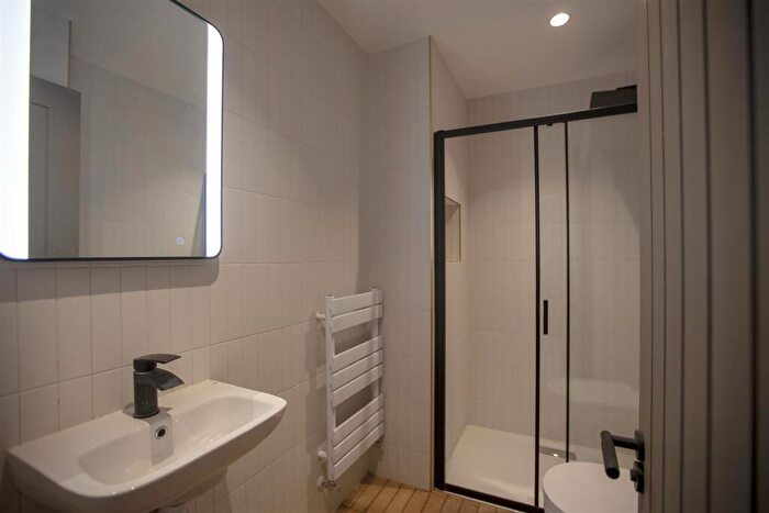 1 Bedroom Flat To Rent In Wilbraham Road Manchester, M16