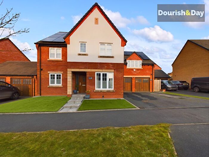 5 Bedroom Detached House For Sale In Tulip Walk, Gnosall, Staffordshire, ST20