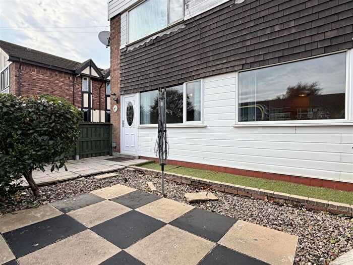 2 Bedroom Flat For Sale In Bridge Court, Saltcotes Road, Lytham, FY8