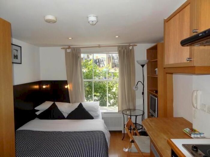 Studio To Rent In Cartwright Gardens, Bloomsbury, London, WC1H