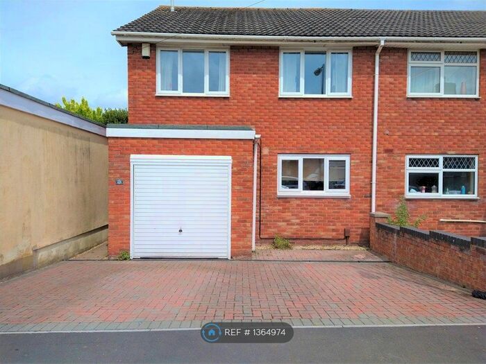 4 Bedroom Semi-Detached House To Rent In Glenroy Avenue, Bristol, BS15