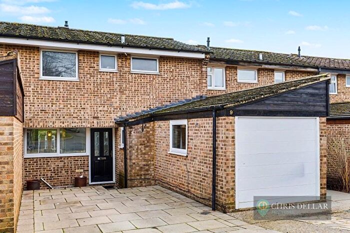 4 Bedroom Terraced House For Sale In Lavender Close, Cheshunt, EN7