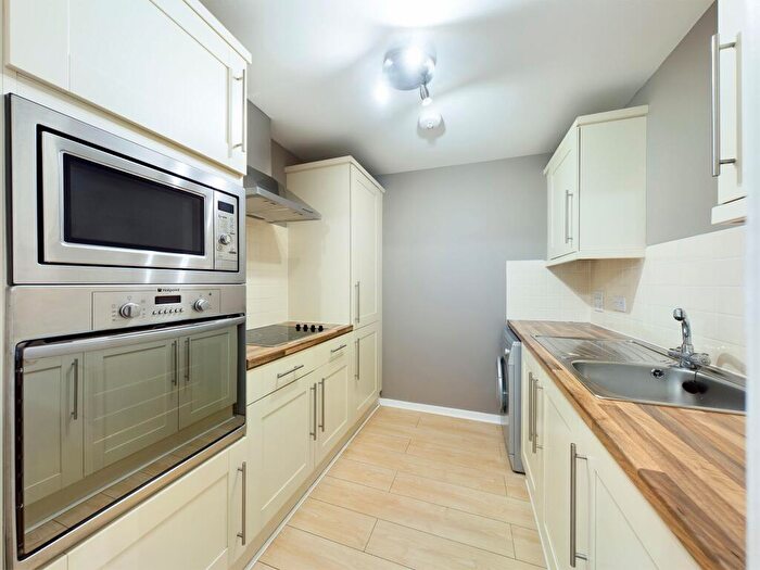 2 Bedroom Apartment For Sale In The Gatehouse, Darlington, DL1