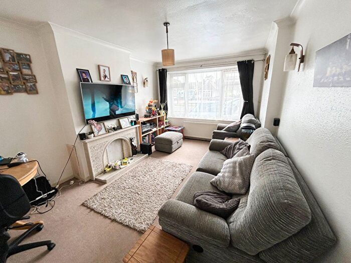 2 Bedroom Semi-Detached Bungalow For Sale In Cardinals Drive, Pagham, PO21