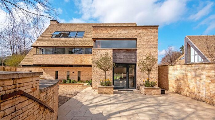 5 Bedroom Detached House For Sale In Talbot Square, Stow On The Wold, GL54