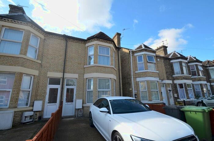 3 Bedroom Terraced House To Rent In Craig Street, Peterborough, PE1