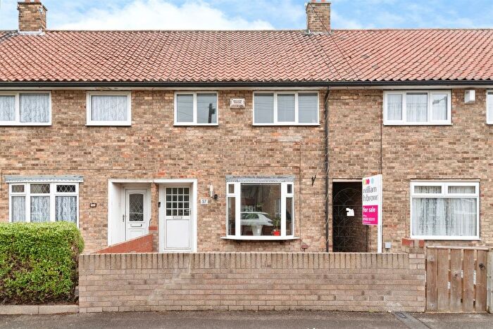 3 Bedroom Terraced House For Sale In Ashby Road, Hull, HU4