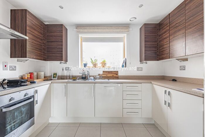 1 Bedroom Flat To Rent In Hansel Road, Queens Park, London, NW6