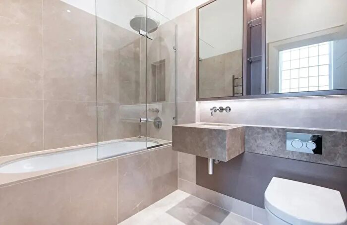 1 Bedroom Flat For Sale In Richmond, TW10