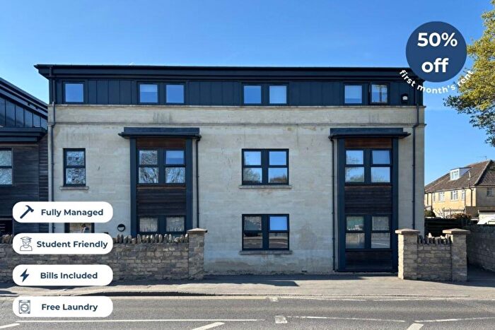 8 Bedroom Flat To Rent In St Martins House - Student Accomodation, Wellsway, Bath, BA2