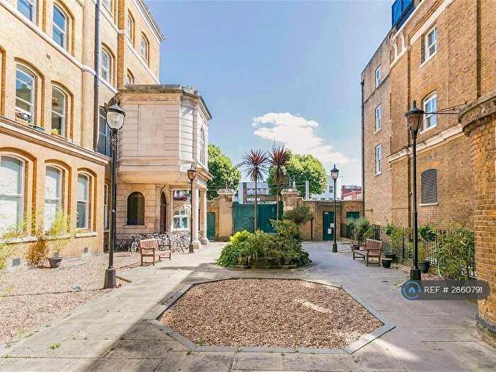 2 Bedroom Flat To Rent In Whitechapel Road, London, E1