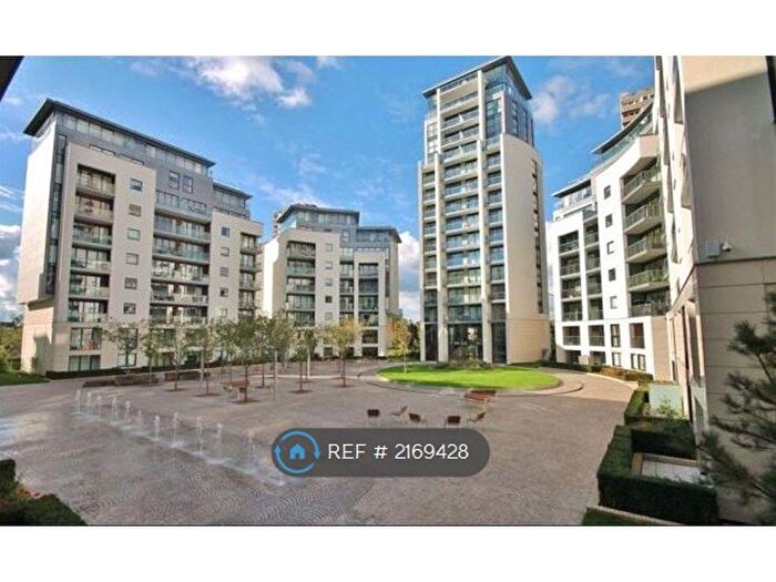 1 Bedroom Flat To Rent In Pump House Crescent, Brentford, TW8