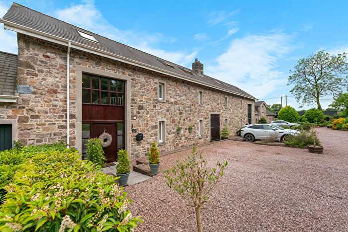 4 Bedroom Barn Conversion For Sale In Croffta Lane, Groesfaen, Pontyclun, CF72