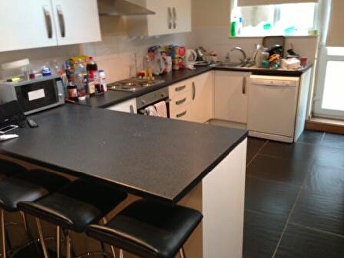 5 Bedroom House To Rent In Hubert Road, Selly Oak, West Midlands, B29