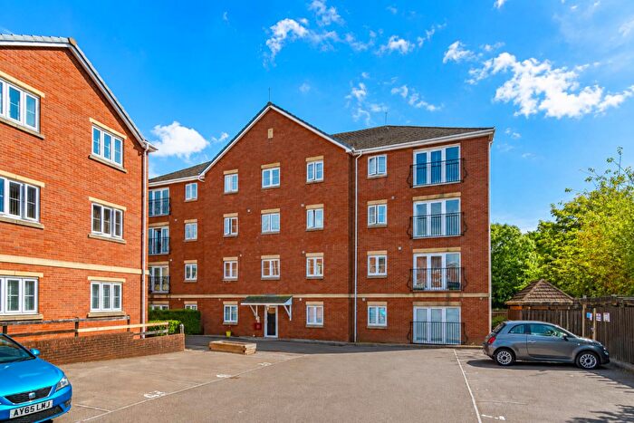 2 Bedroom Apartment For Sale In Tatham Road, Llanishen, Cardiff, CF14